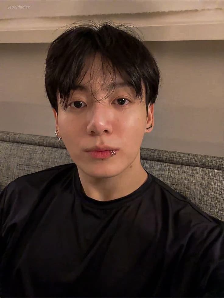 Jungkook thumbnail