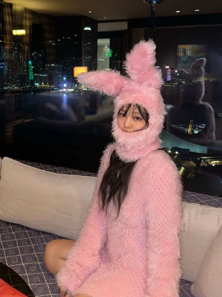Jennie thumbnail
