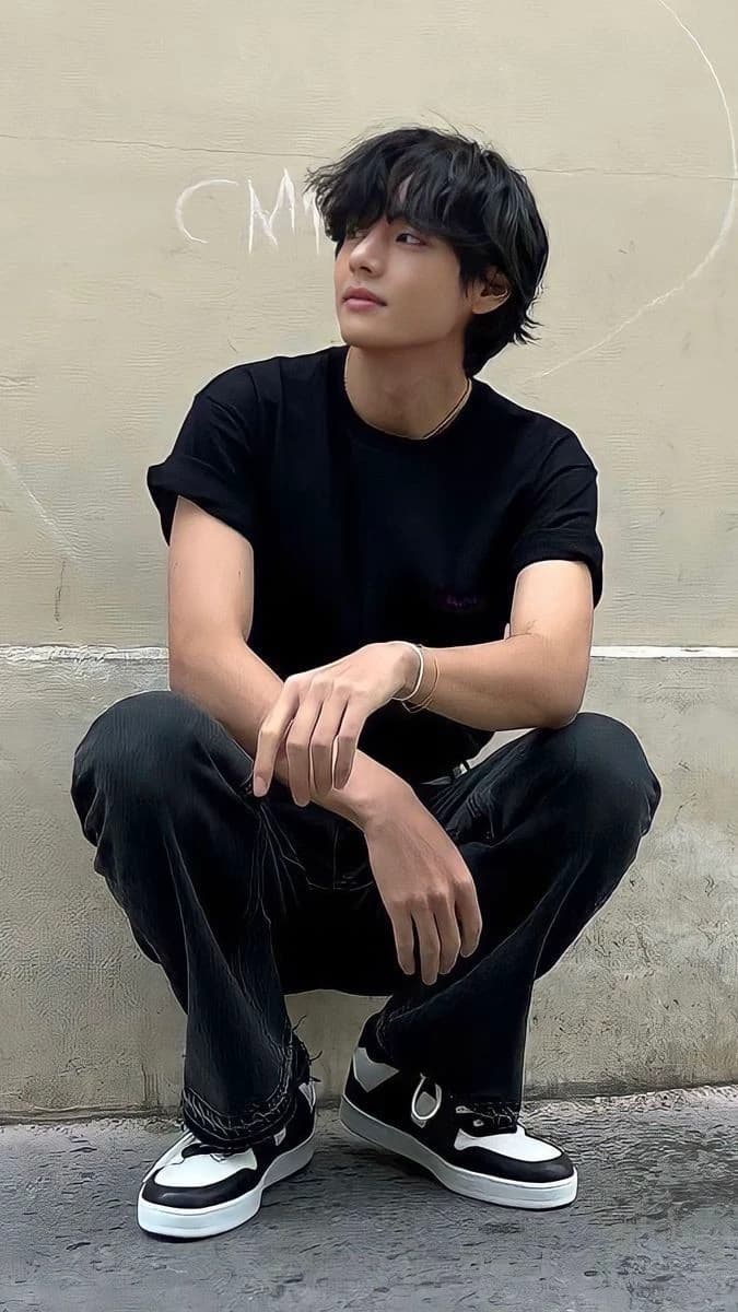 Kim taehyung thumbnail