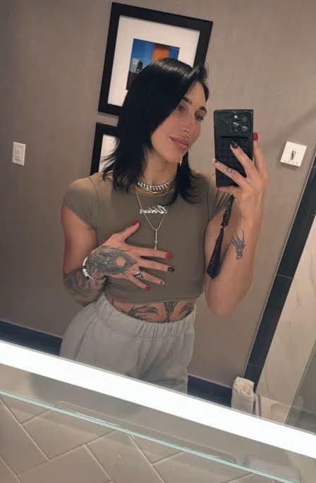 Demi Bennett...(Reah Ripley).... thumbnail
