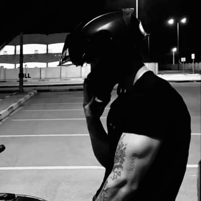 Kaden Saunders | bikerboy x bookgirl thumbnail