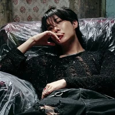 Jeong Hoseok (J-Hope) thumbnail