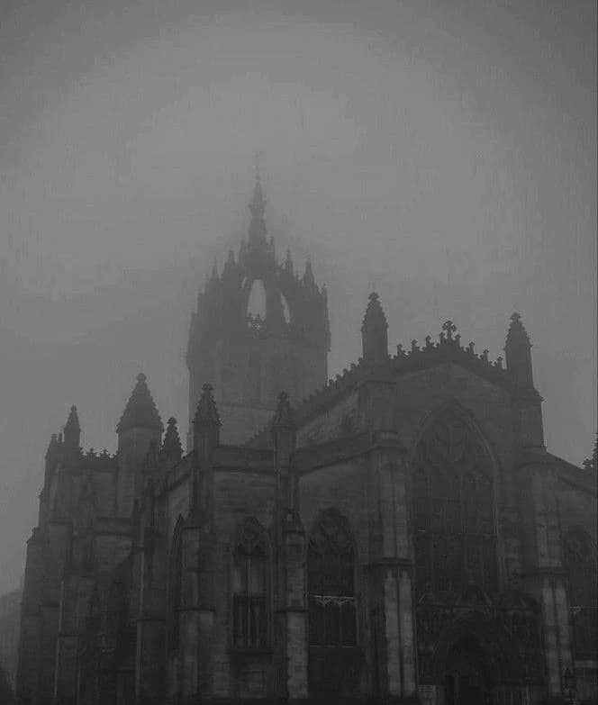 Mediaeval Times/Era where vampires roam... thumbnail