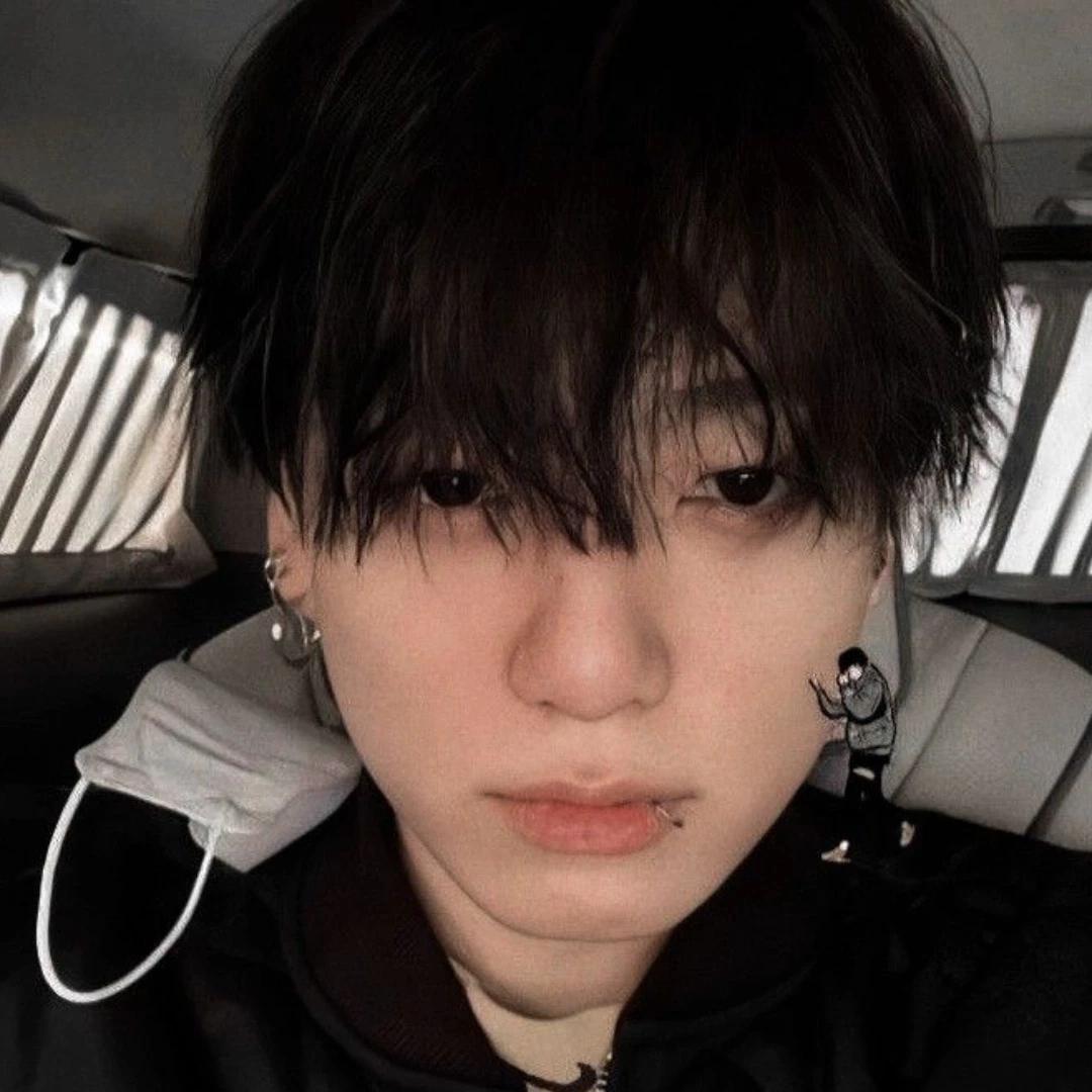Jeon Jungkook thumbnail