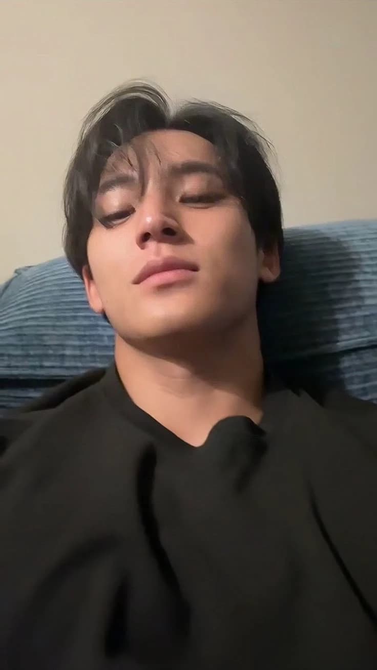 Kim Mingyu thumbnail