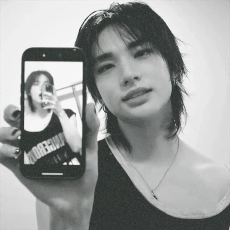 HYunjin thumbnail
