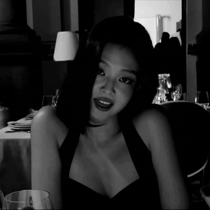 🍷༺ღ༒ JENNIE ༒ღ༻🥀 thumbnail