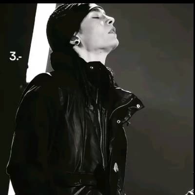 Tom Kaulitz. thumbnail