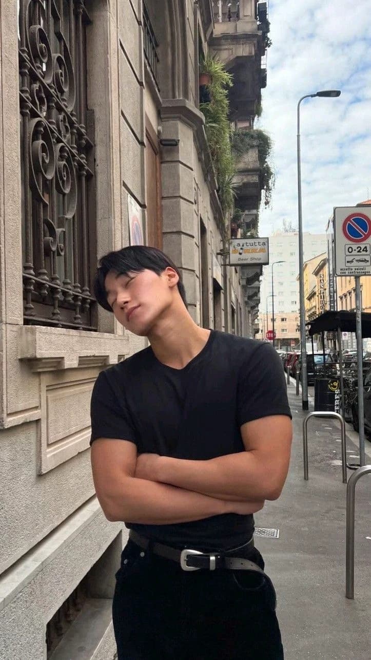 Choi San thumbnail