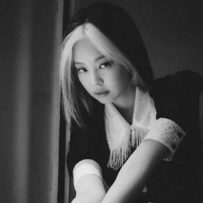 Jennie thumbnail