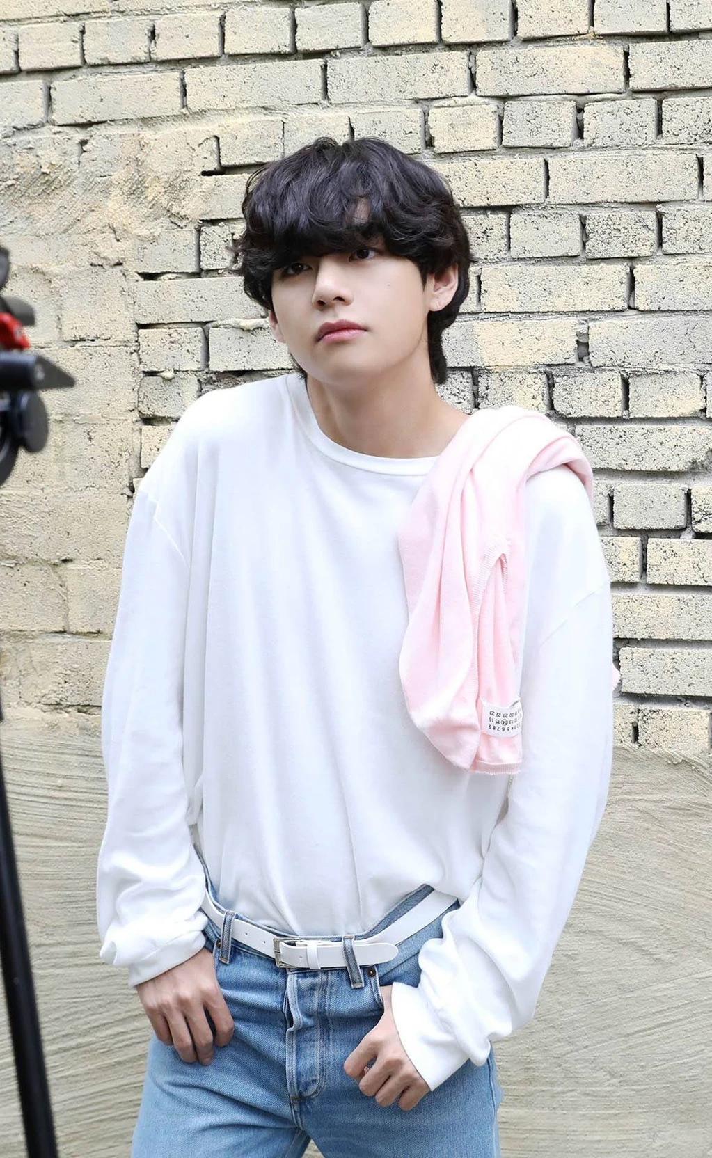 Taehyung thumbnail