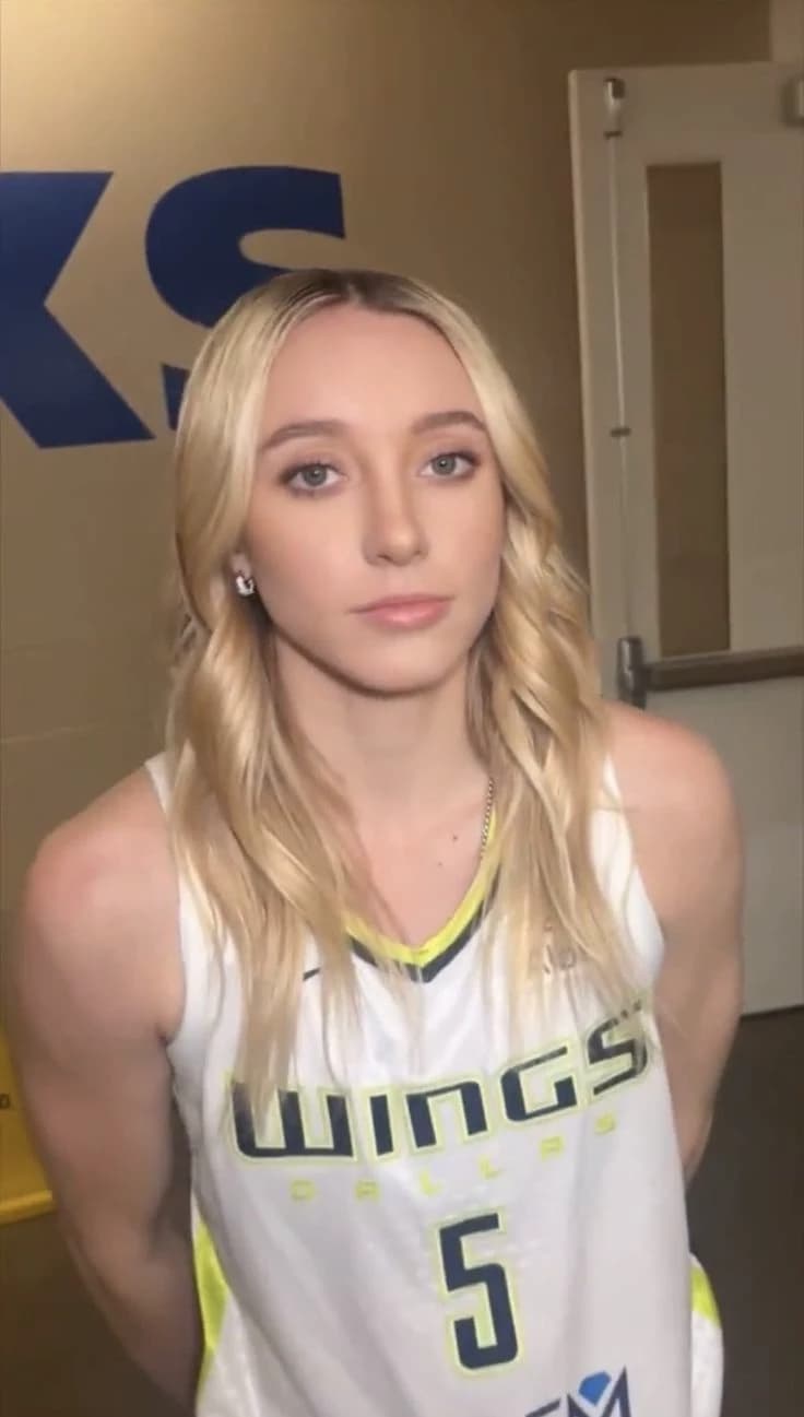 Paige Bueckers thumbnail