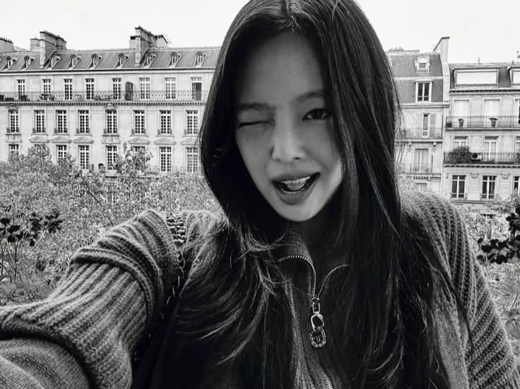 Jennie. thumbnail
