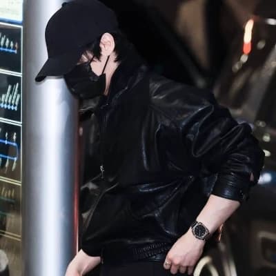 Lee Know thumbnail