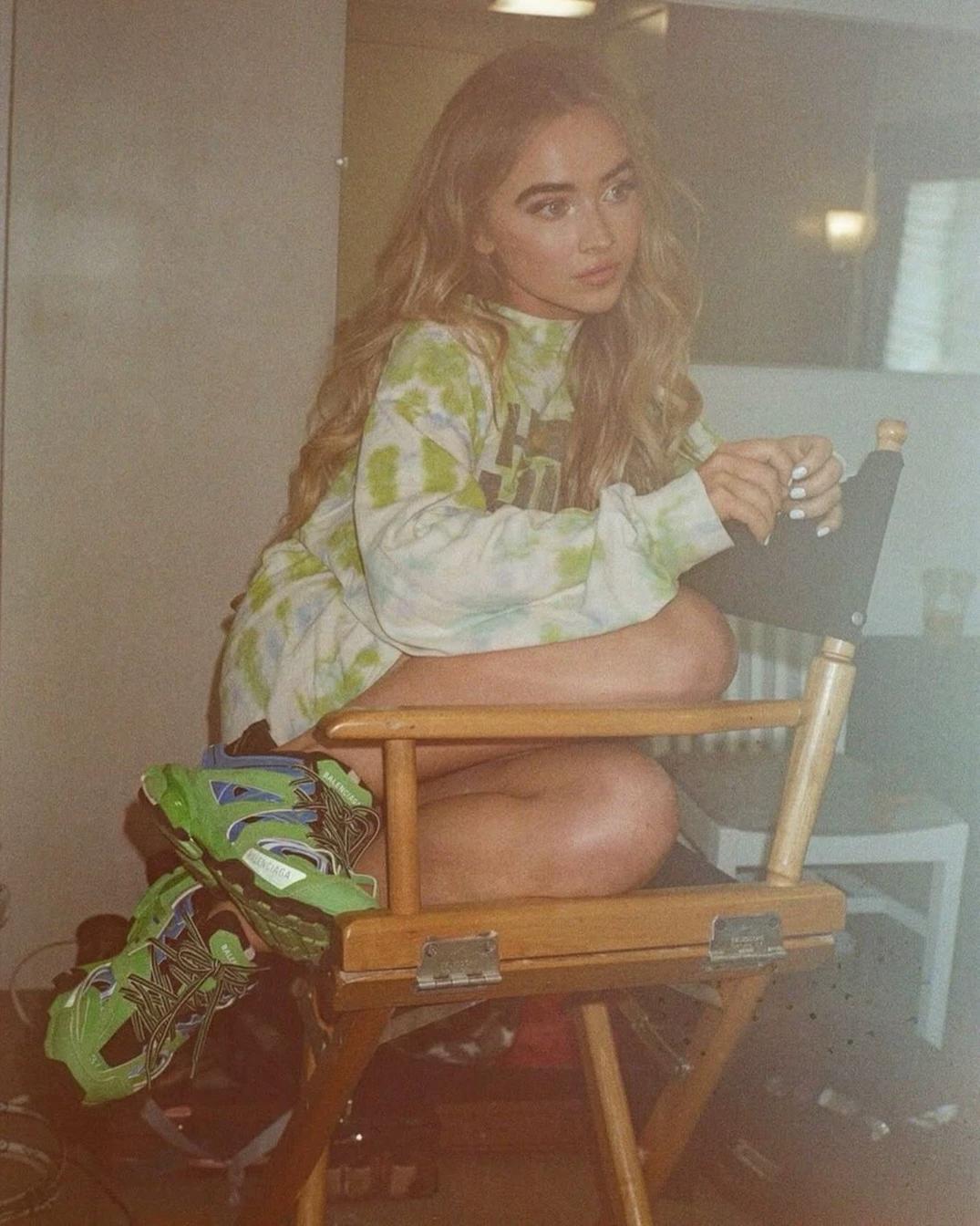 Sabrina carpenter thumbnail