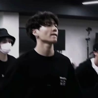 Jeon Jungkook thumbnail