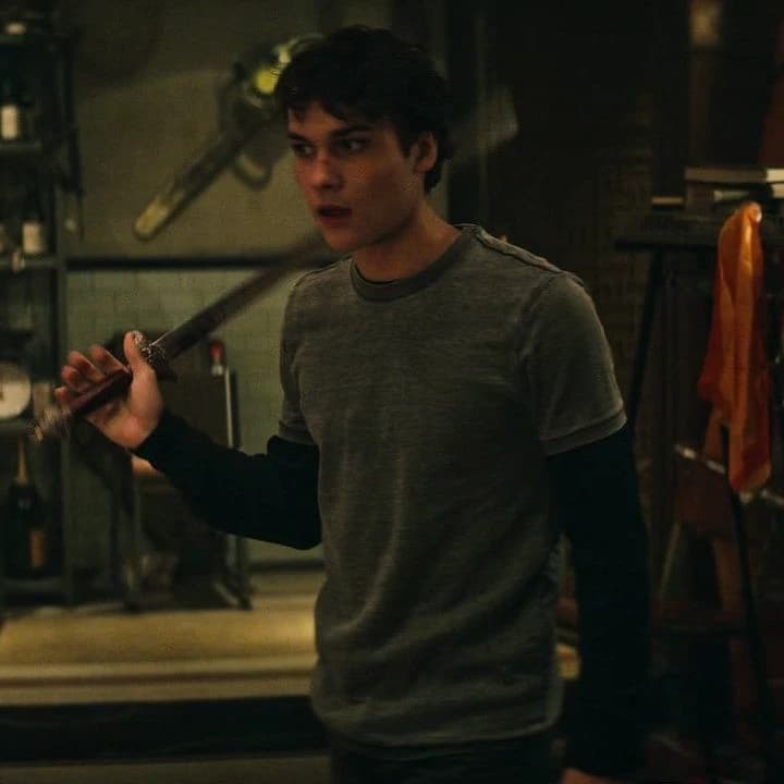 Deadly class thumbnail