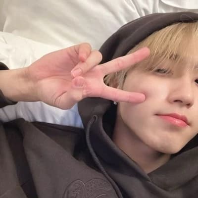 Han Jisung thumbnail