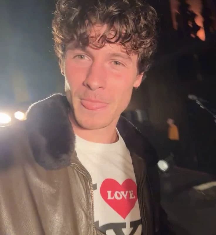 Shawn Mendes thumbnail