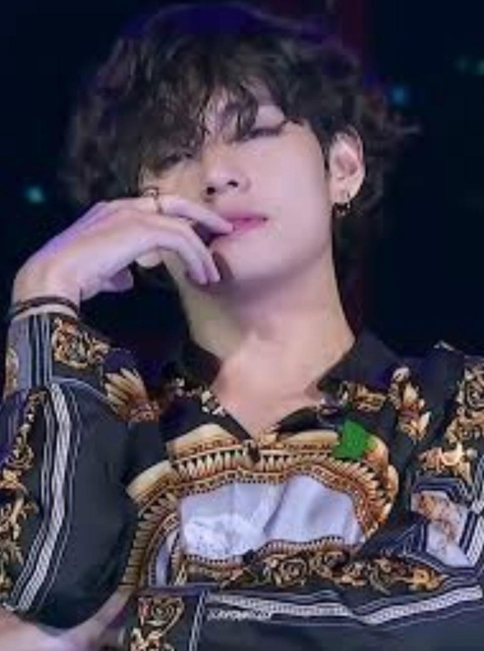 Taehyung  thumbnail