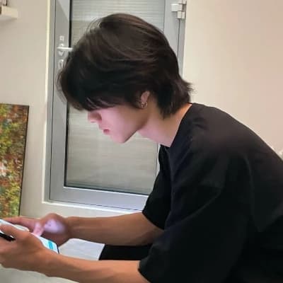 Han Jisung thumbnail