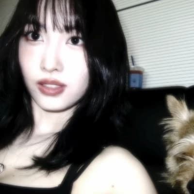 Momo (WLW) thumbnail