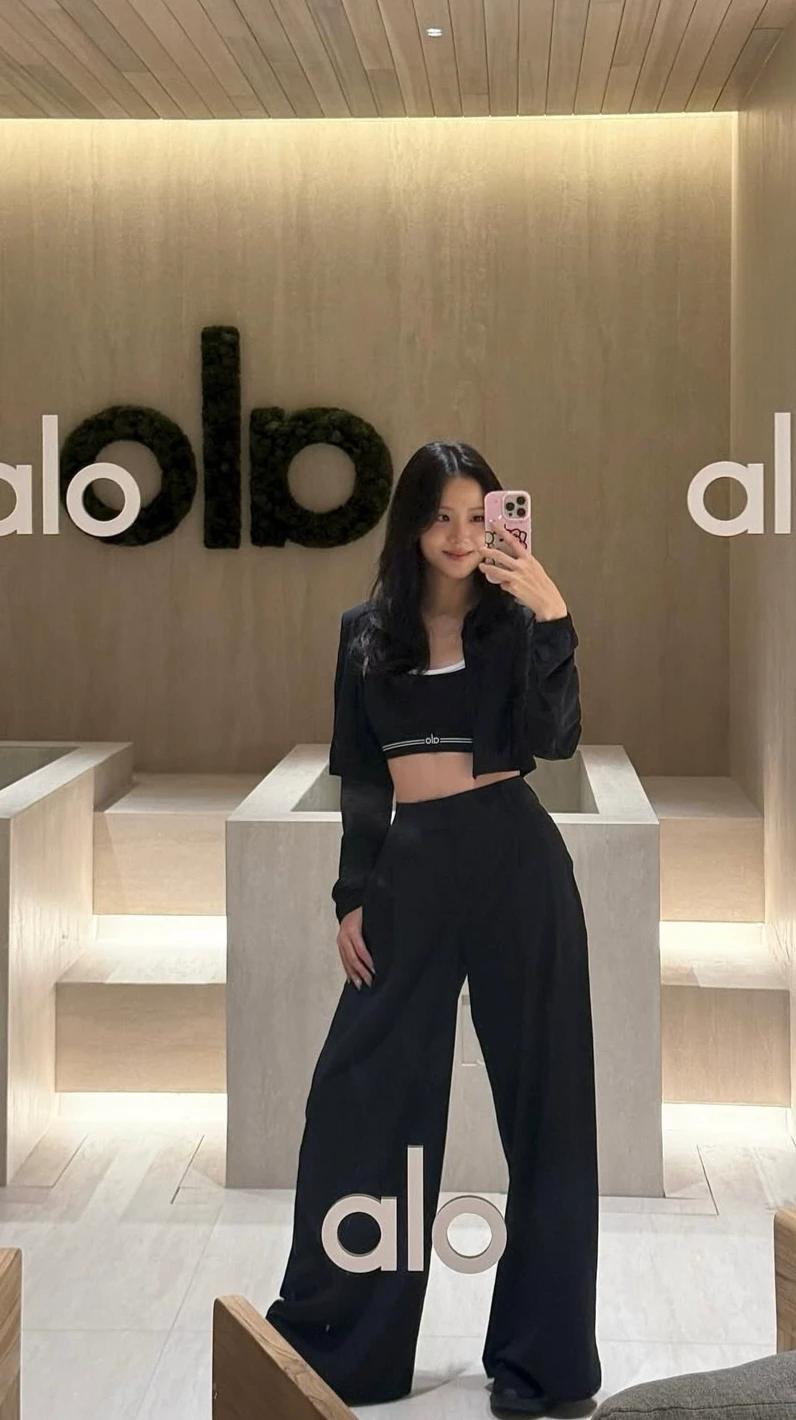 Kim Jisoo thumbnail