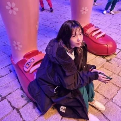 Yu-ri thumbnail