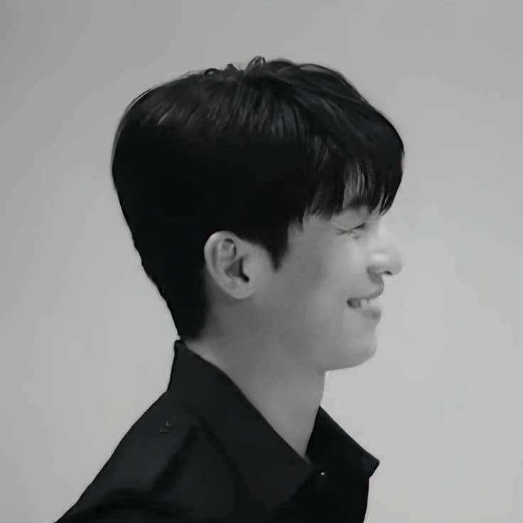 Wi ha Jun ★ thumbnail