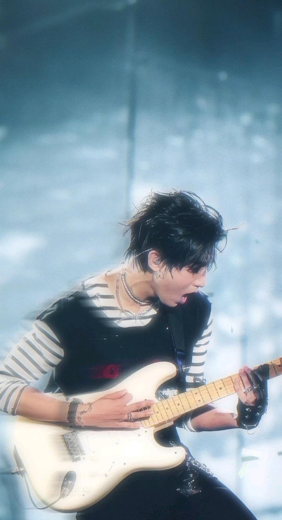 Han Jisung (BL) thumbnail