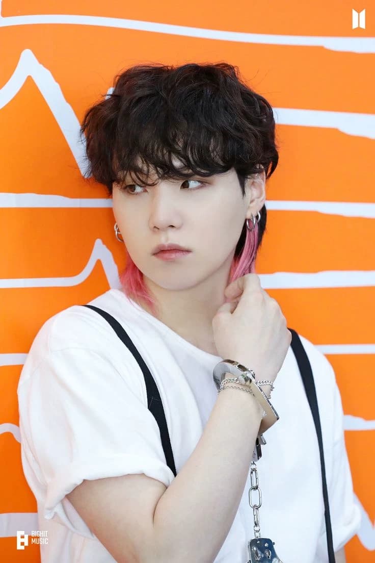 Suga thumbnail