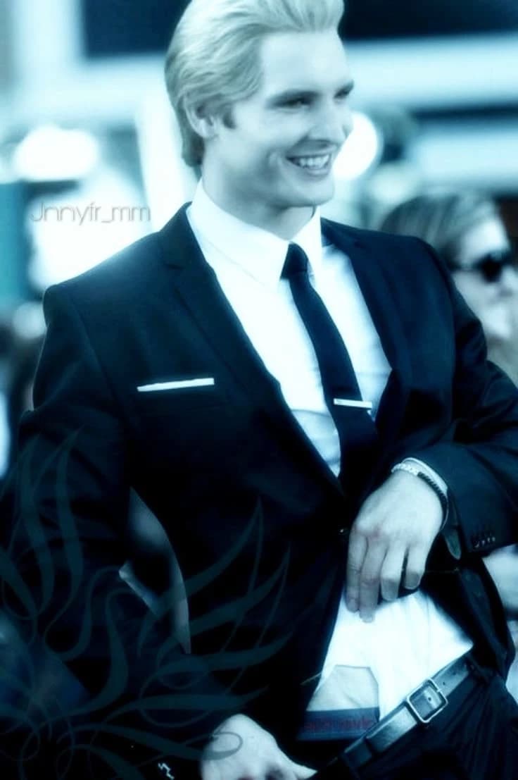Carlisle cullen thumbnail