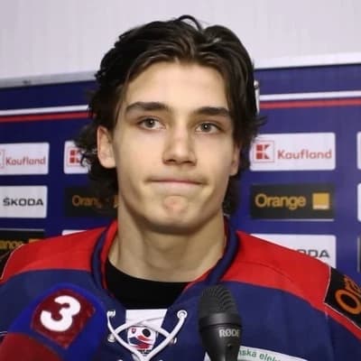 Nathan Hawkins thumbnail