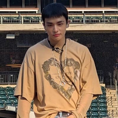 Hyunjin thumbnail
