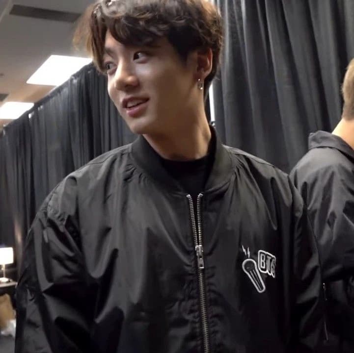 Jeon Jungkook thumbnail