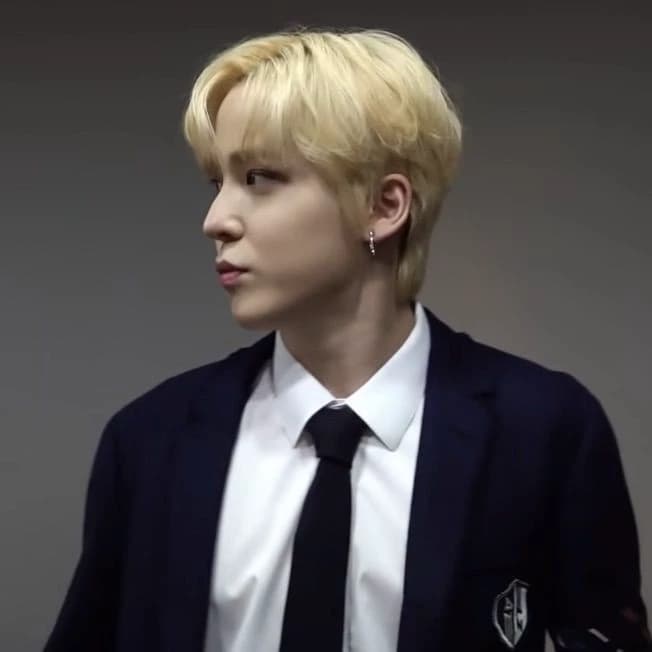 Jeong Yunho thumbnail