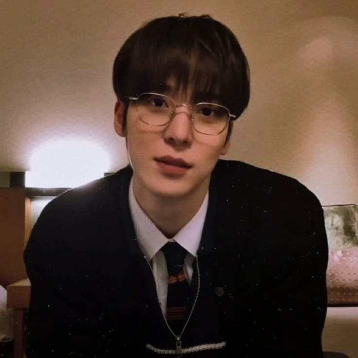 Jeong Yunho thumbnail