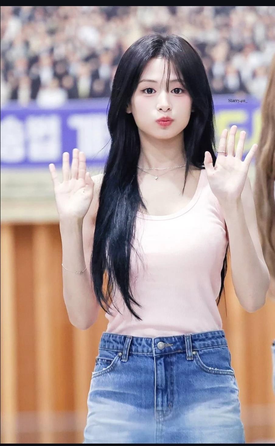 Jung Ahyeon  thumbnail