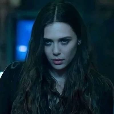 Wanda Maximoff (Scarlet Witch) thumbnail
