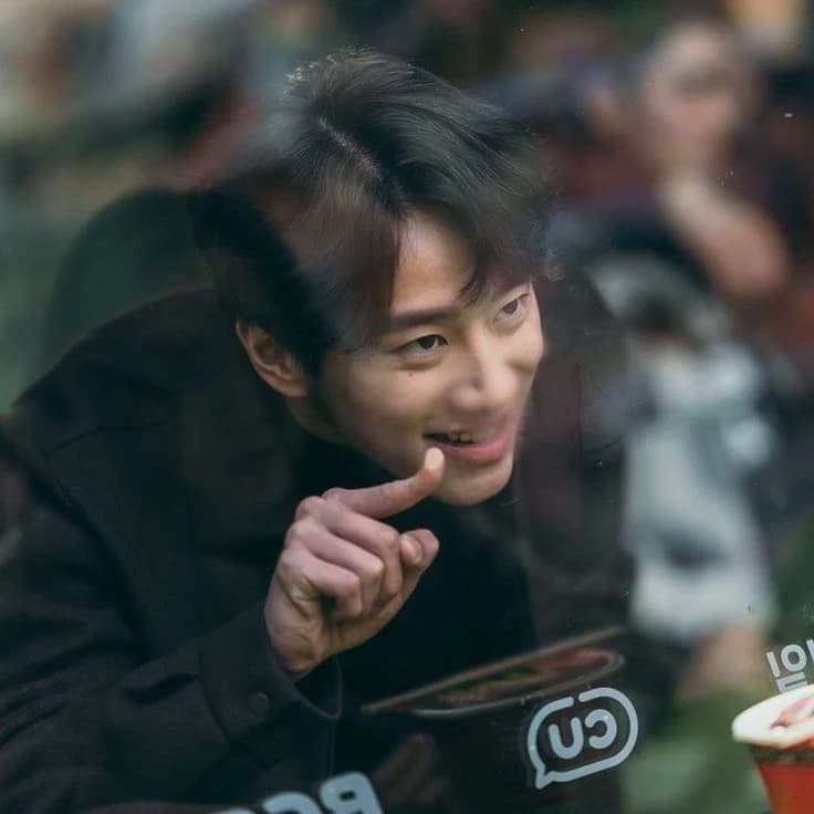 lee junyoung thumbnail