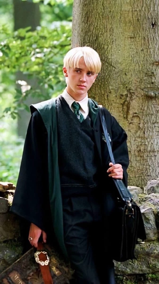 Draco Malfoy thumbnail