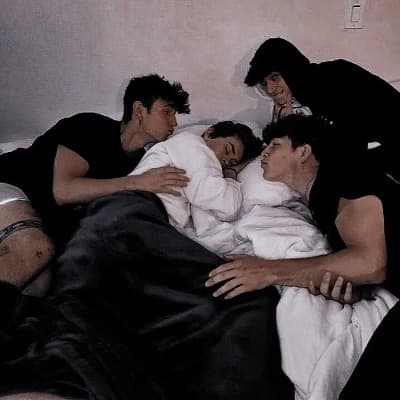 Gabriel, Levi, and Gustavo And you group of friends  thumbnail