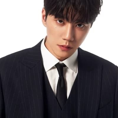 Lee Jun-Young thumbnail