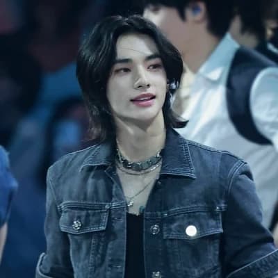 Hyunjin thumbnail