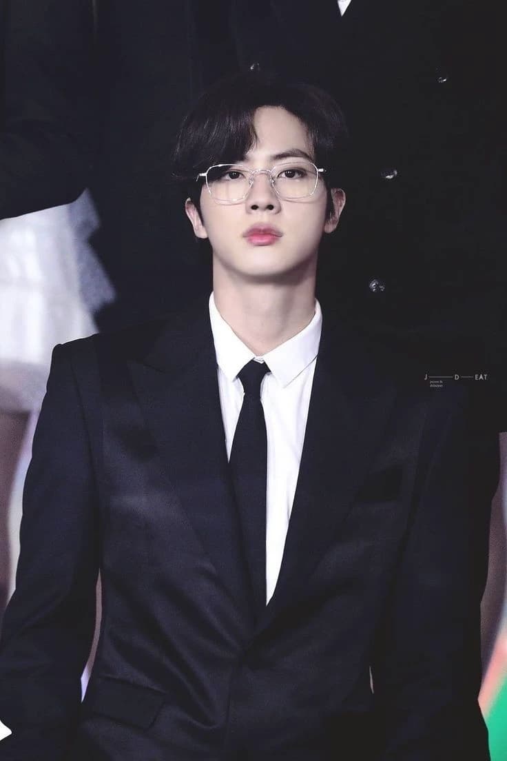 kim seokjin thumbnail