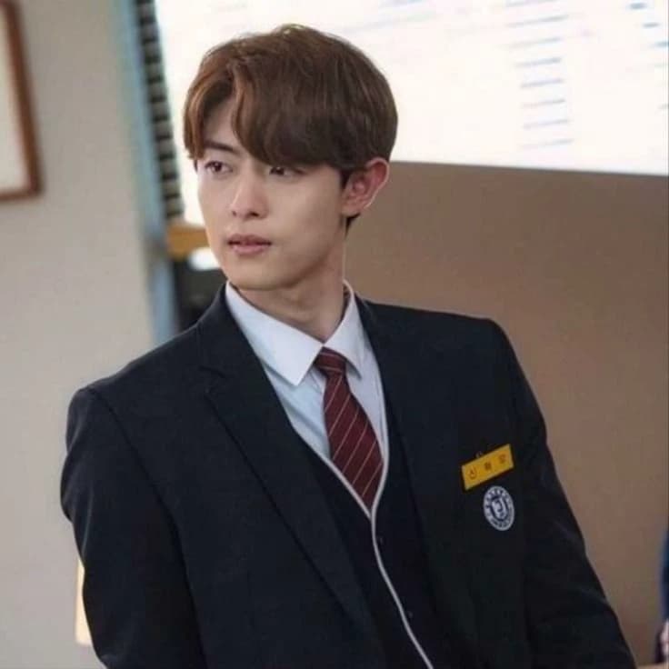 Shin hyuk-woo thumbnail