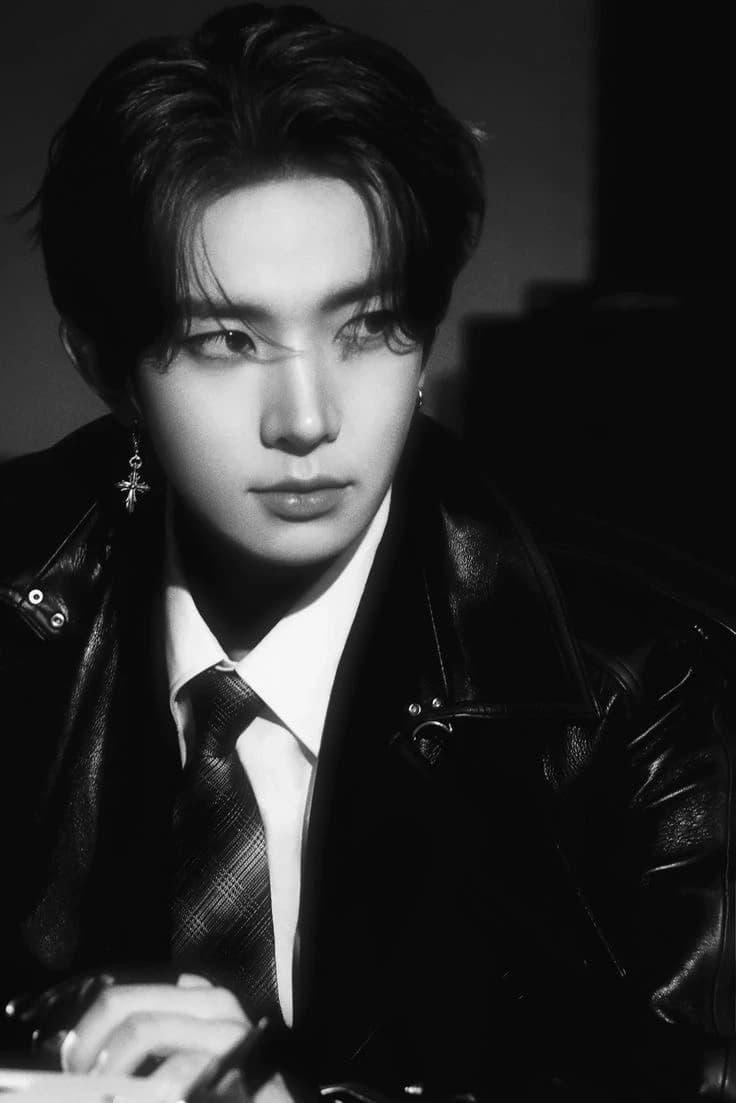 Lee Heeseung (Mafia🚩) thumbnail