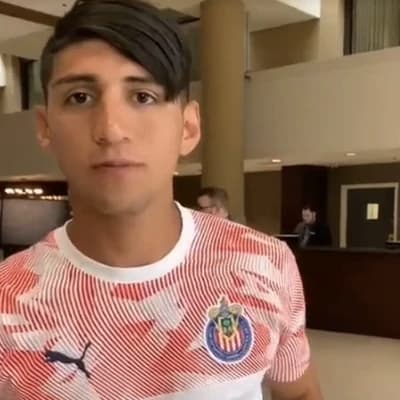 Alan Pulido thumbnail