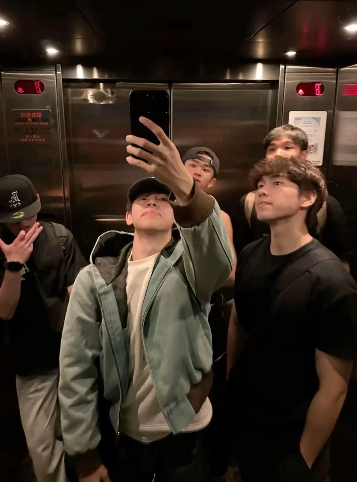 A preoccupied guys who fell in love with you thumbnail