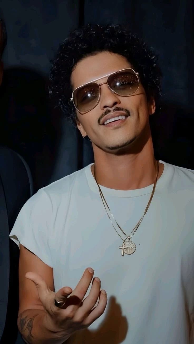 Bruno Mars thumbnail
